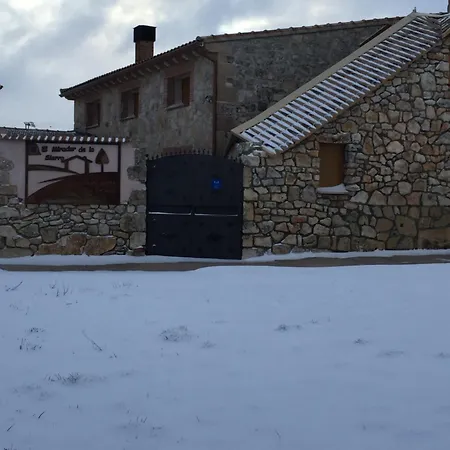 Country house El Mirador De La Sierra Y Casa Rosmari *