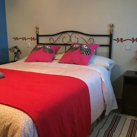 El Mirador De La Sierra Y Casa Rosmari * Uruenas