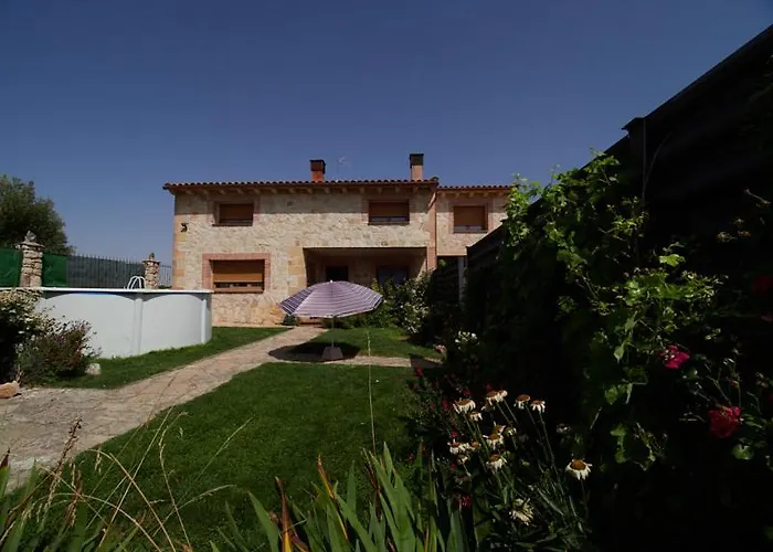 El Mirador De La Sierra Y Casa Rosmari Casa rural Uruenas