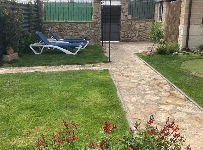 El Mirador De La Sierra Y Casa Rosmari Uruenas