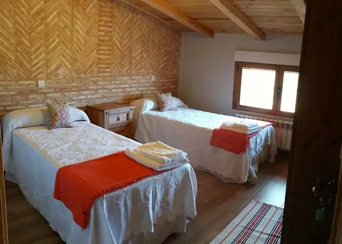 El Mirador De La Sierra Y Casa Rosmari Uruenas