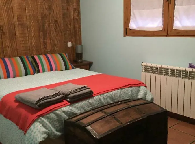 El Mirador De La Sierra Y Casa Rosmari Casa rural Uruenas